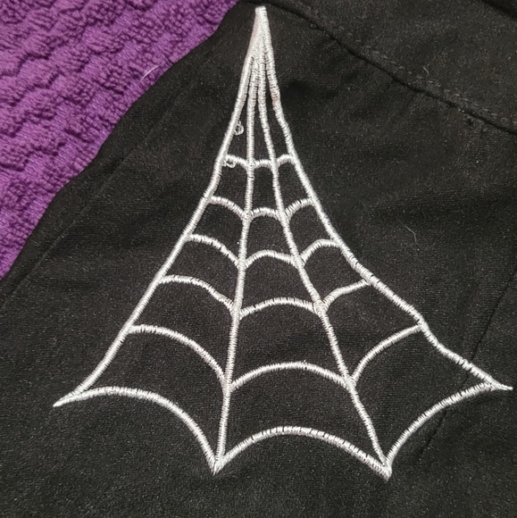 SOURPUSS SPIDERWEB SWEETIE PIE SHORTS - Picture 7 of 10